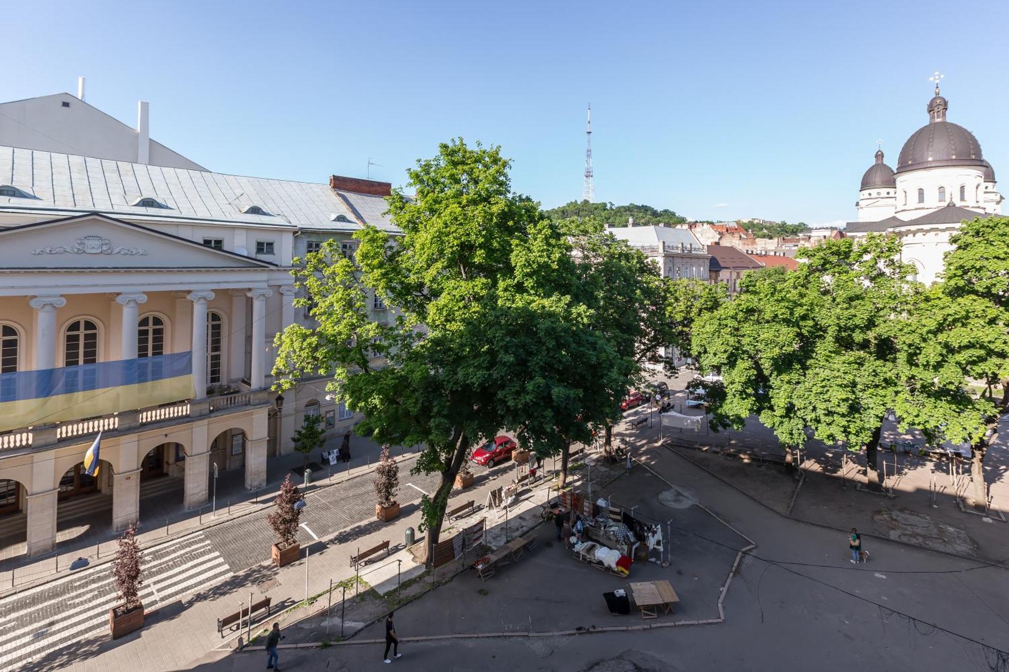 לבוב Квартира Віп В Центрі На Вулиці Проспект Свободи 22 Біля Оперного Театру Біля Вернісажу מראה חיצוני תמונה